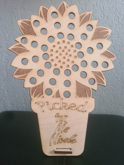 Flower Stand/Dandelion Mommy Stand/Custom Name Stand/Flower Holder